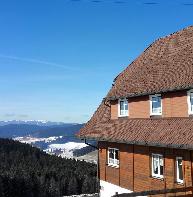 Pension Forsthaus Taele - Das Gaestehaus Vom Schwarzwaldgasthaus Salenhof Titisee-Neustadt Exterior photo